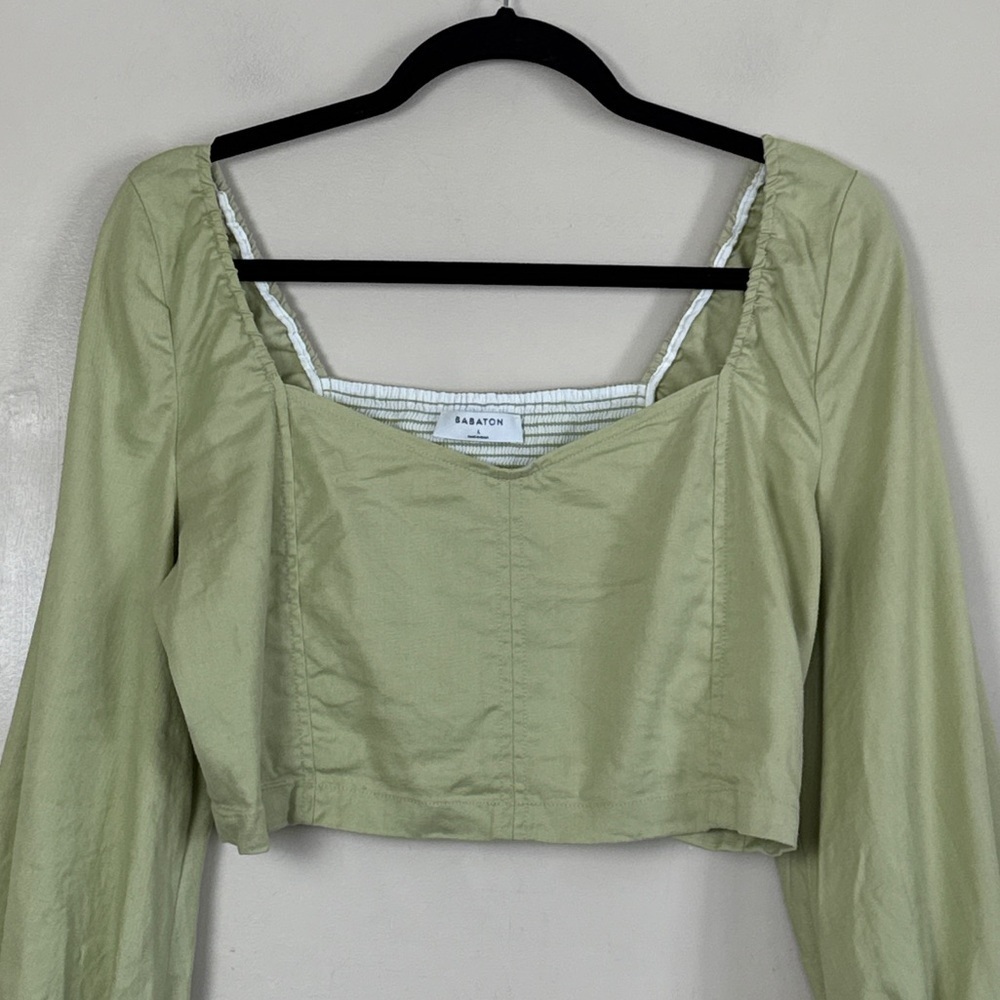 Babaton - Hadwyn Blouse. Cropped puff-sleeve blouse in Pistachio green. Large - Picture 9 of 10